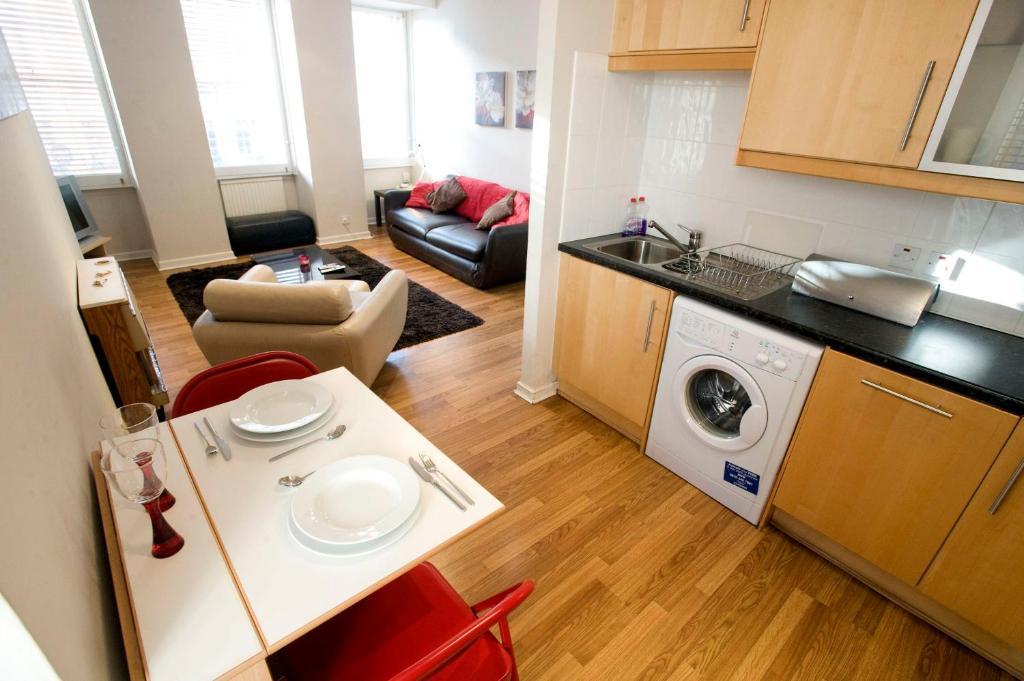 Innercitylets - Royal Mile Единбург Номер фото